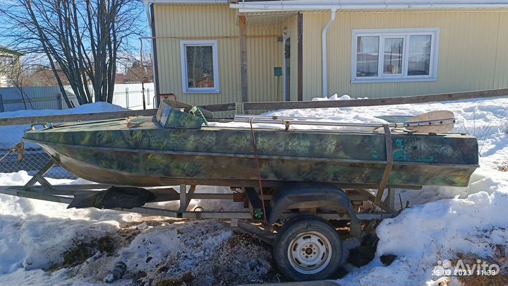 Моторная лодка Обь