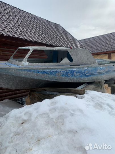Катер Амур-2
