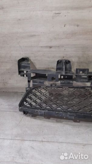 Решетка бампера Renault Sundero 2 С 2014 Года