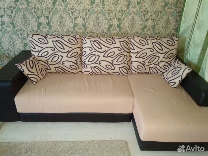 Угловой диван бу