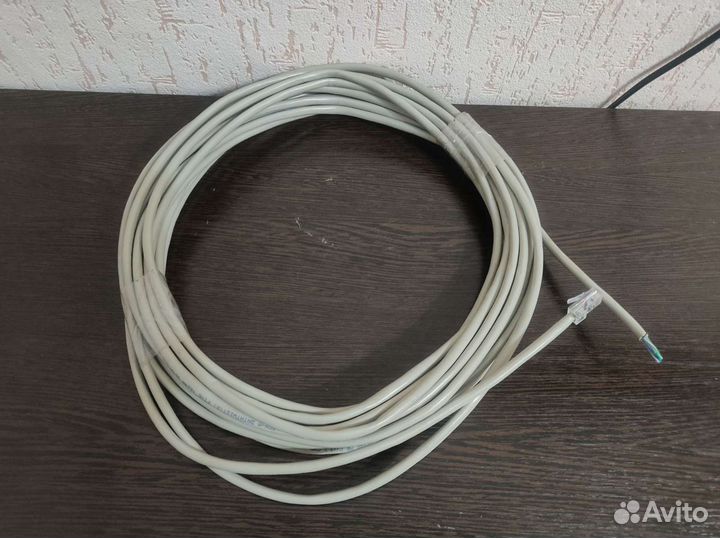 Интернет кабель, патч корд