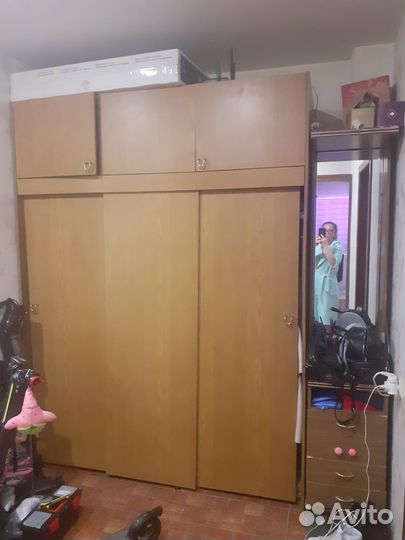 Продам шкаф купе с антресолями+тумба с зеркалом