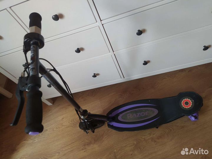 Электросамокат razor e100