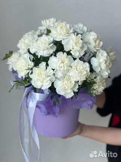 Коробочка с гвоздиками