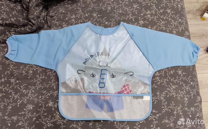 Нагрудники новые