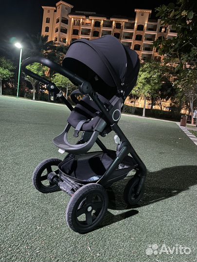Прогулочная коляска Stokke trailz