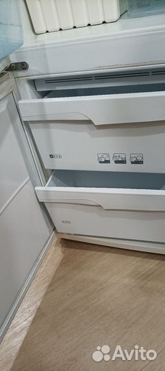 Холодильник бу Позис