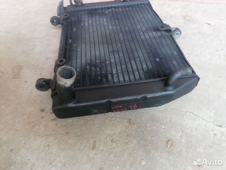 Радиатор yamaha r6 99 02