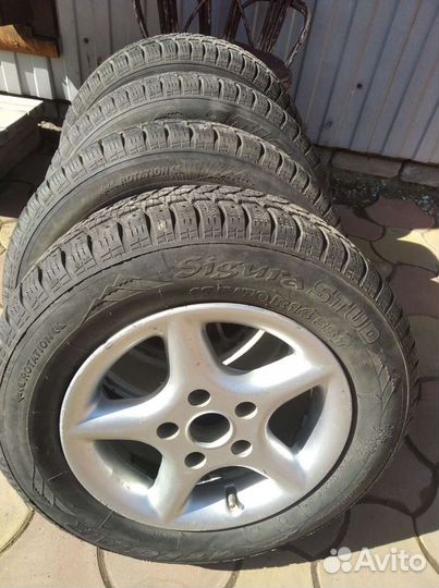 Tigar Sigura Stud 185/70 R14