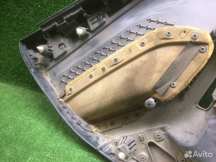 Обшивка двери задняя правая Ford Focus 3 седан 1.6