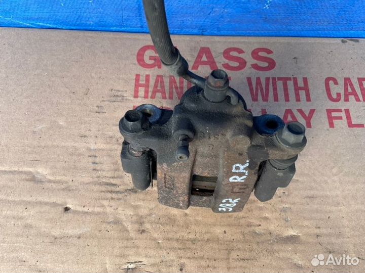 Суппорт задний правый Infiniti Ex35 J50 3 2008