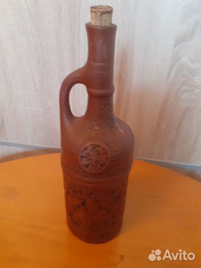 Бутылки для вина в коллекцию. Крым, Грузия