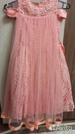 Платье со шлейфом для девочки 4-8 лет