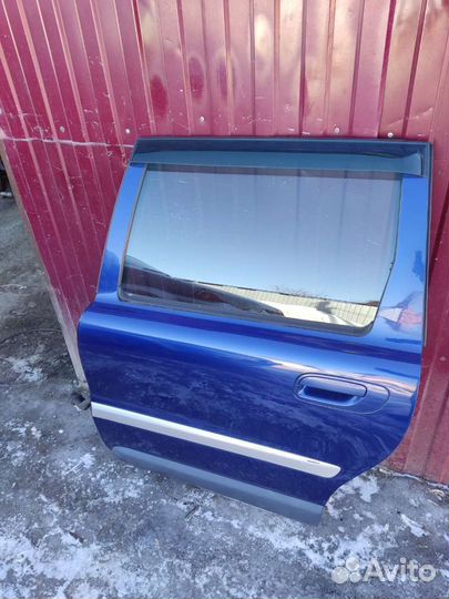 Дверь задняя левая Volvo xc70 1 sz