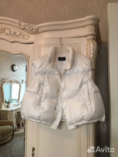 Жилет и куртка женские пакетом