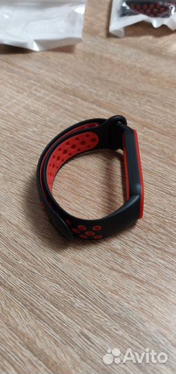 Ремешок для фитнес браслета