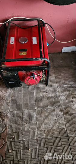 Продаётся генератор