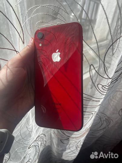 iPhone Xr, 64 ГБ