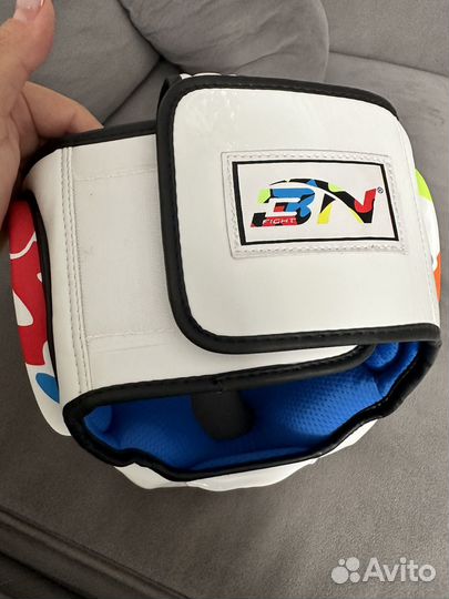 Шлем с перчатками