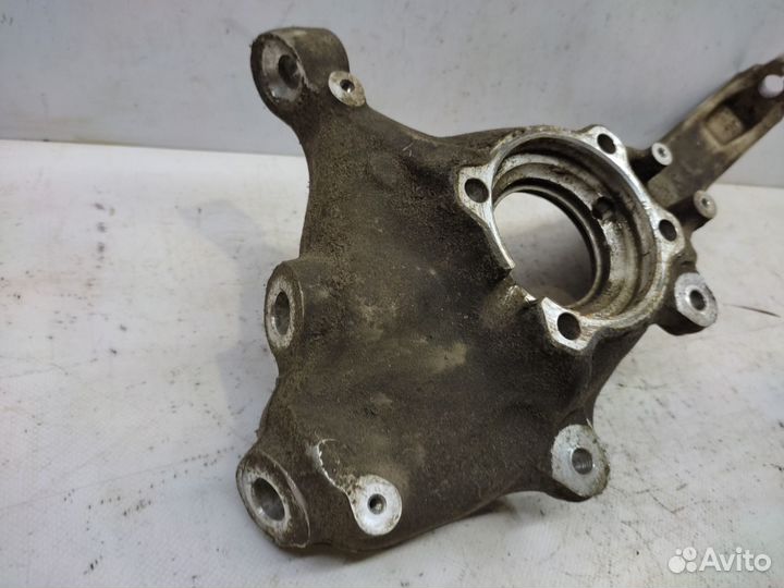 Кулак поворотный передний левый Bmw X5 G05 2018