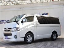 Toyota Hiace 2.0 AT, 2020, 66 000 км, с пробегом, цена 2 110 000 руб.