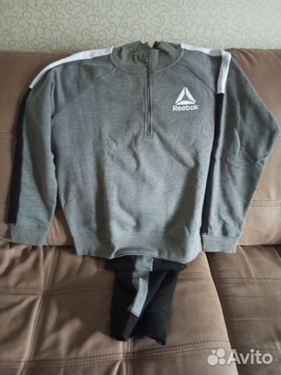 Спортивный костюм женский новый оригинал