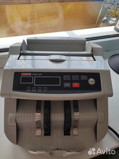 Счётчик банкнот DoCash 3040