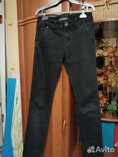 Джинсы мужские
