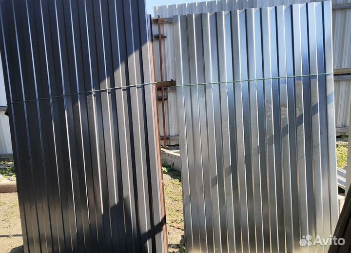 Профнастил 1200х2000 C8 вишневый RAL 3005-6070