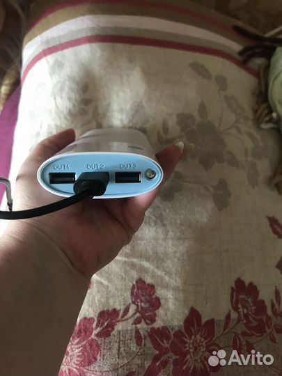 Портативное зарядное устройство