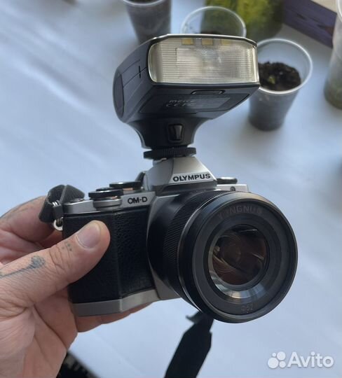 Накамерная вспышка Meike Speedlite