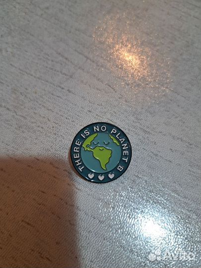 Значок There is no planet b