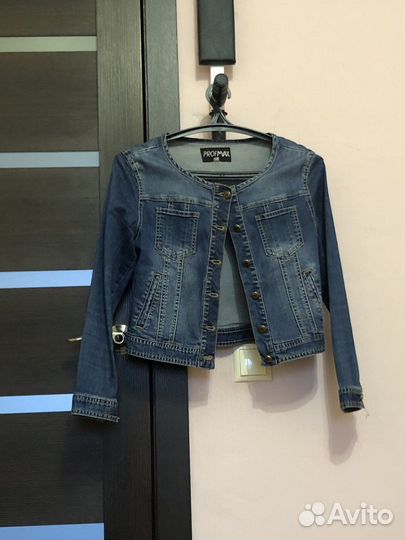 Джинсовая куртка