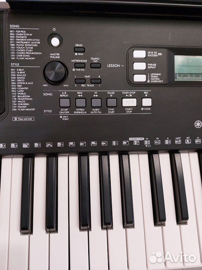 Синтезатор yamaha PSR-E373