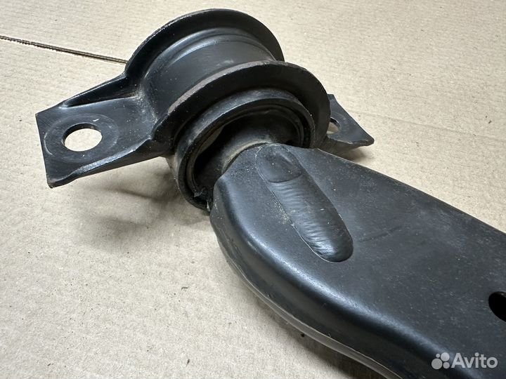 Рычаг передней подвески левый Ford Focus 1