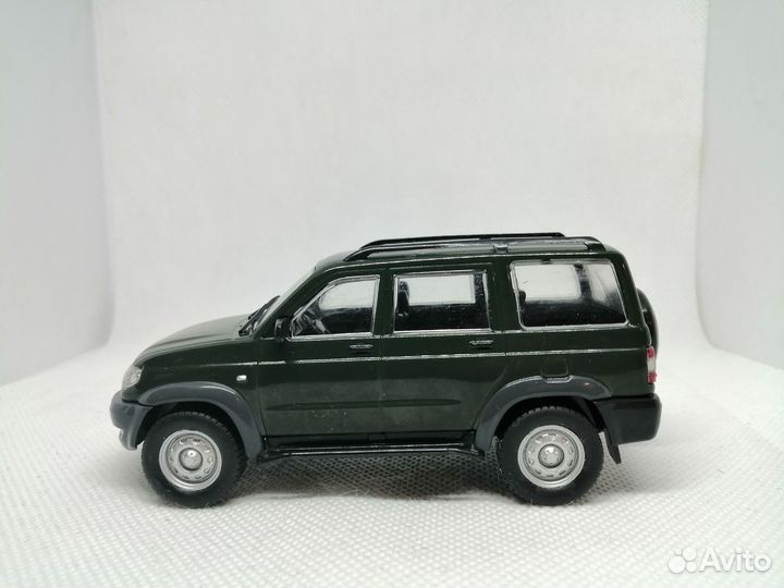 Модель УАЗ-3163 «Патриот»