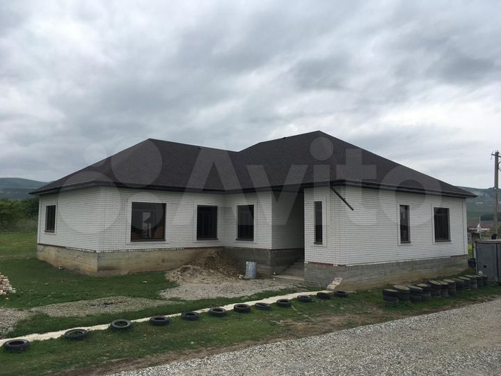 Дом 285 м² на участке 14 сот.