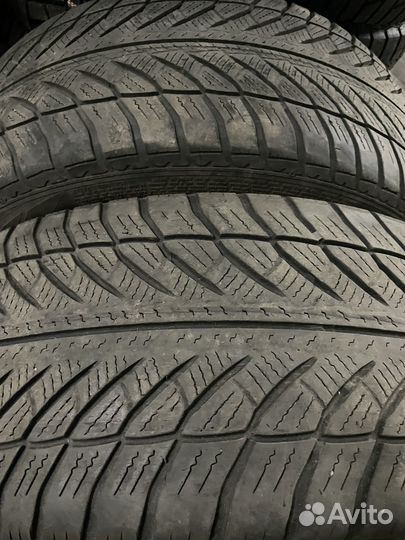 Goodyear UltraGrip 8 245/45 R19 102V