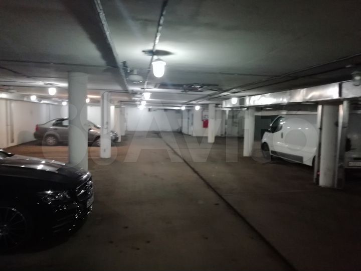 Машиноместо