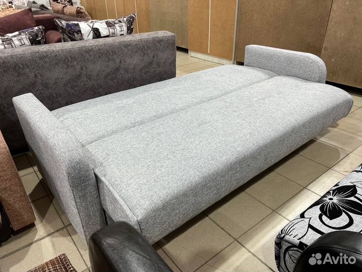 Диван