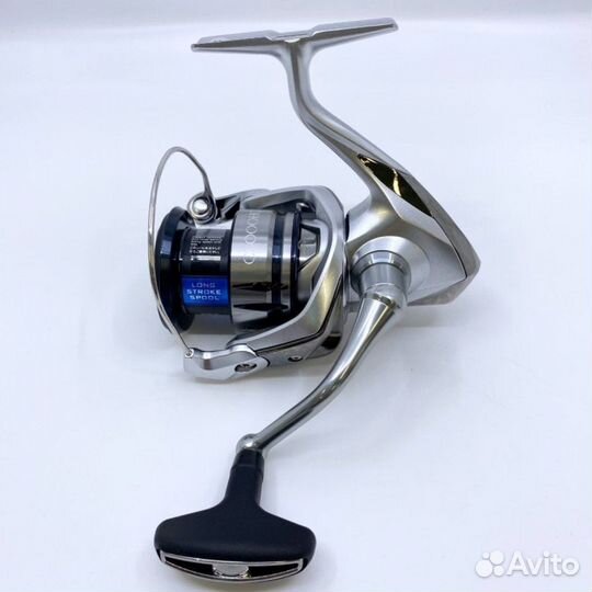 Катушка shimano 19 stradic C3000HG