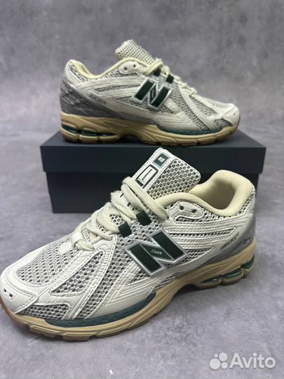 Кроссовки New balance 1906 зеленые