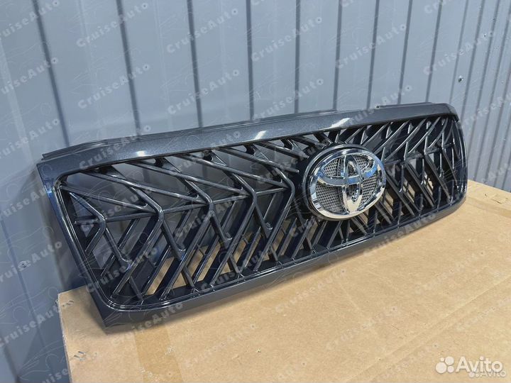 Решетка Land Cruiser 100 05-07 TRD серая с logo