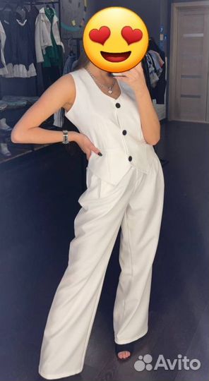 Брючный костюм женский 42 44