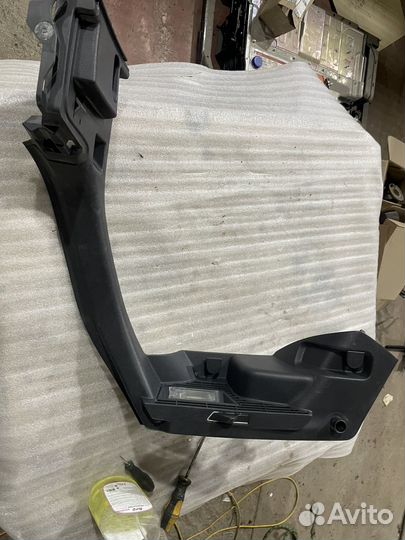 Обшивка багажника volkswagen golf 7