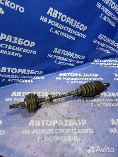 Левый привод Ваз Лада Калина хэтчбек 11183 2007