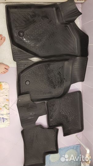 Резиновые коврики на LADA Granta 2023