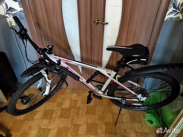 Велосипед GT Avalanche Elite 27,5