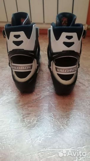 Лыжные ботинки salomon vitane carbon sk