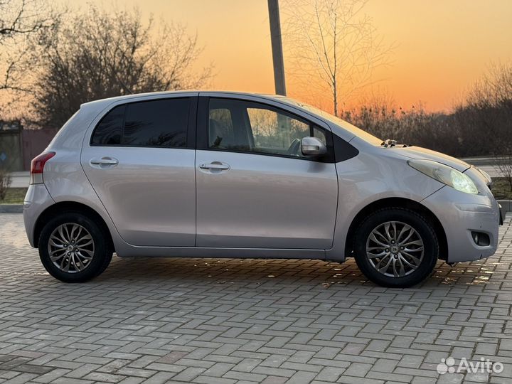 Toyota Vitz 1.0 CVT, 2008, 286 826 км